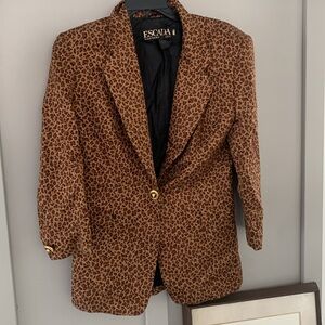 Gorgeous Vintage Escada Leopard with gold thread blazer worn 1 time